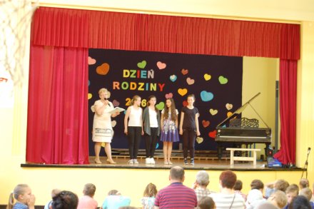 Występy uczniów fot. InfoBeskidy.eu/Paweł Brągiel