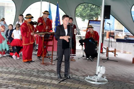 Maria Bujok - dyrektor WCK wita gości