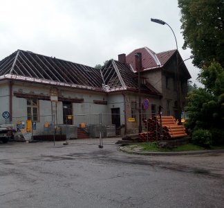  Dworzec w trakcie remontu