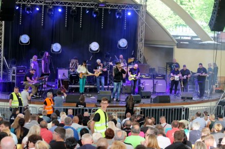 Fragment występu zespołu Korek