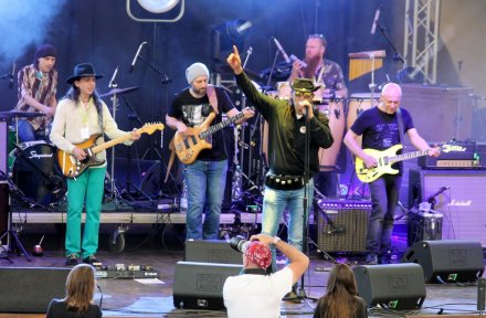 Fragment występu zespołu Korek