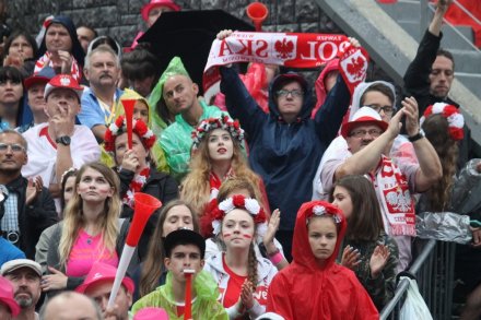 Kibice na skoczni w Malince