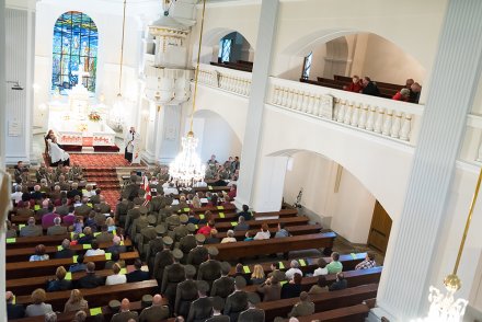 Fragment nabożeństwa ekumenicznego w kościele Apostołów Piotra i Pawła - fot. Szymon Brodacki