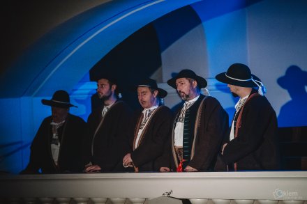 Koncert kolęd "A tradycja trwa" - męska grupa śpiewacza "Tkocze"