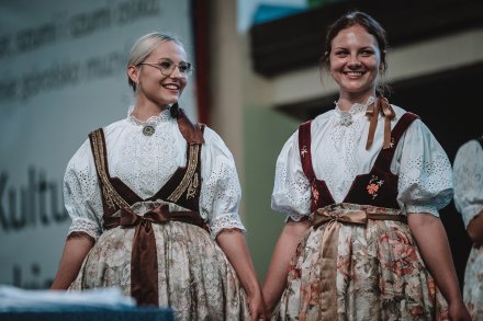 Dziewczyny z Zespołu Regionalnego Wisła