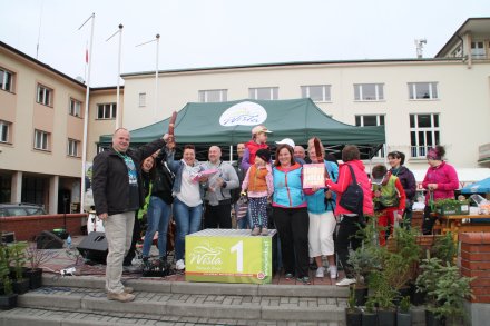 Nagrodzone grupy z Pierwszomajowego Pochodu Kijkowego