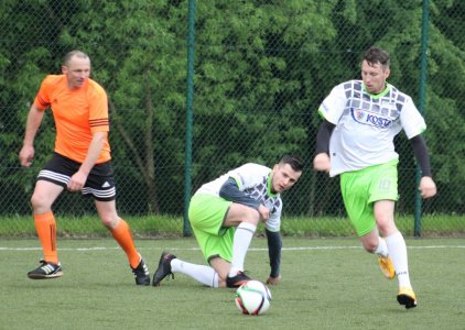 Fragment meczu Lisy FC - Epompa.pl