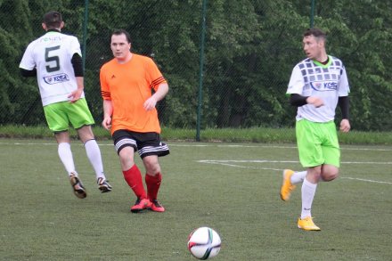 Fragment meczu Lisy FC - Epompa.pl