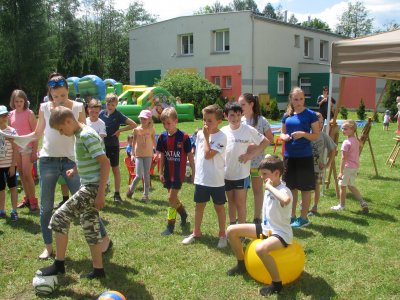 Dzieci podczas zabaw