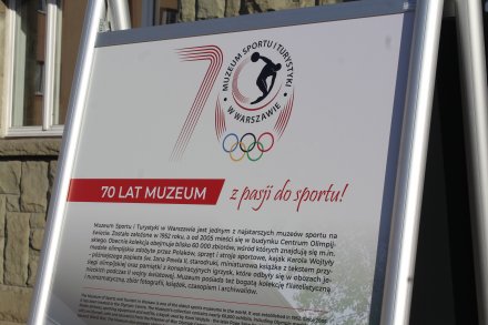 Plansza tytułowa wystawy