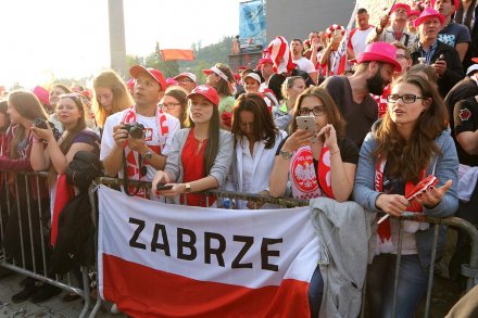 Kibice pod skocznią - Fot. Alicja Kosman/PZN