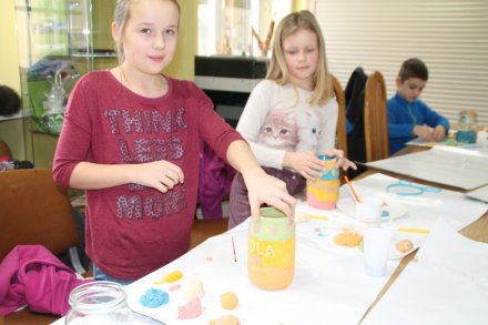 Dzieci podczas zajęć