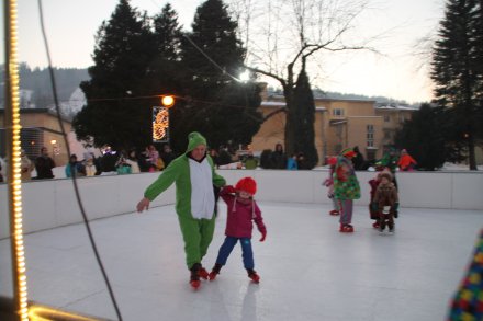 Uczestnicy Balu Przebierańców