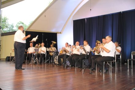 Fragment koncertu orkiestry pod kierunkiem Henryka Itnera