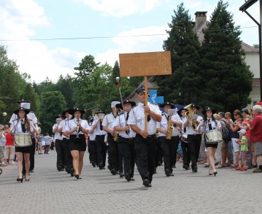 Przemarsz Orkiestry OSP Międzybrodzie Biaskie