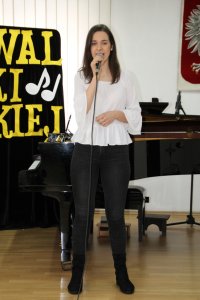 Uczestniczka VII Festiwalu Piosenki Europejskiej