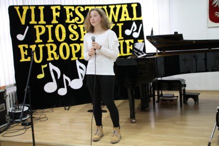 Uczestniczka VII Festiwalu Piosenki Europejskiej