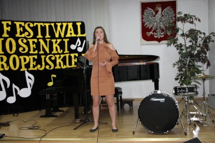 Uczestniczka VII Festiwalu Piosenki Europejskiej