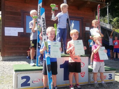 Zwycięzcy w skokach z roczników 2014 i młodsi