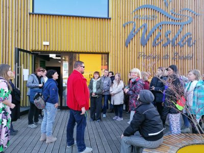 Zakończenie spaceru w Centrum Edukacji Ekologicznej