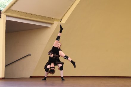 Pokazy grup tanecznych