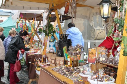 Kiermasz podczas Jarmarku Wielkanocnego