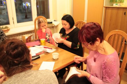 Zajęcia z haftu krzyżykowego