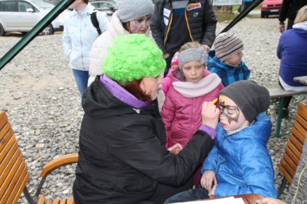 Malowanie twarzy na Skolnitym
