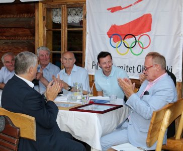 Adam Małysz przy "Stoliku Olimpijczyka"