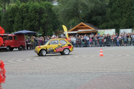 Przejazd "Malucha" na czas