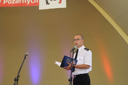 Konferansjer Tomasz Łukaszuk