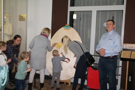 Wspólne malowanie pisanki