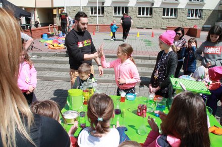 Naukowe show - eksperymenty fizykochemiczne