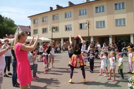 Zabawa na Wiślańskim rynku