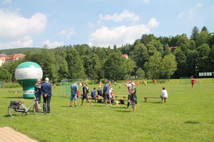 Turniej gier i zabaw podczas "Święta Sąsiada"