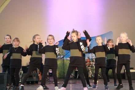 Pokaz tańca nowoczesnego ZOZOLE