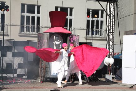 Spektakl TUWIM JULEK – PARA BUCH, FRAZY W RUCH!