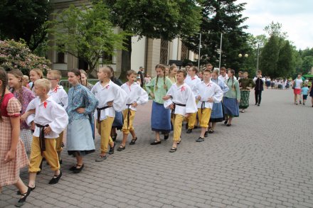 korowód ulicami Wisły