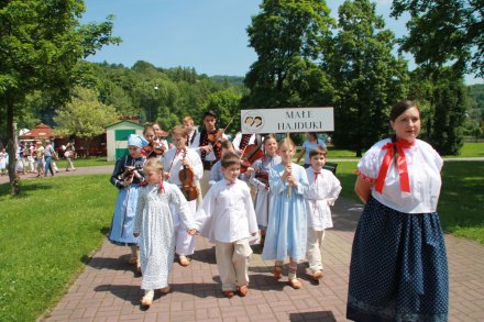 Fragment drugiego dnia 32. Przeglądu Dziecięcych Zespołów Folklorystycznych