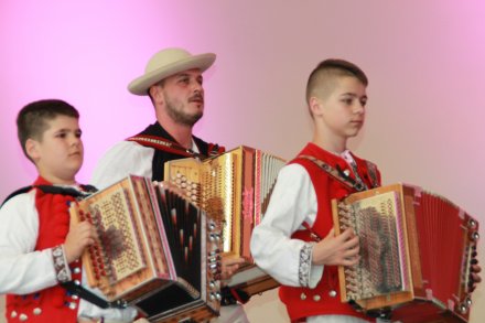 Fragment drugiego dnia 32. Przeglądu Dziecięcych Zespołów Folklorystycznych