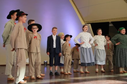 Fragment drugiego dnia 32. Przeglądu Dziecięcych Zespołów Folklorystycznych