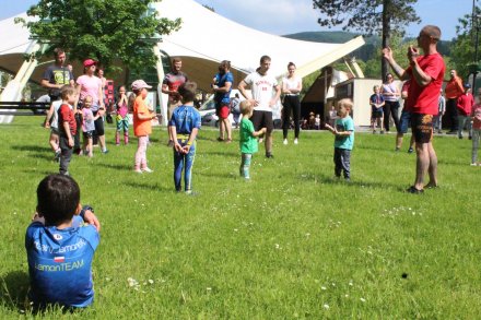 Rozgrzewka wśród najmłodszych