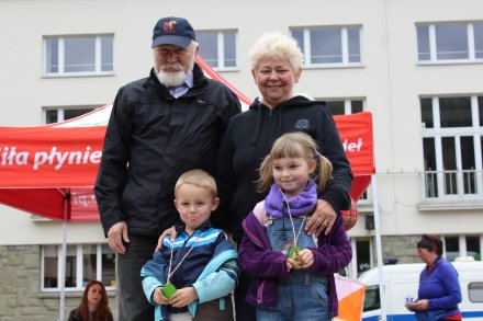 W kategorii drużynowej startowali również dziadkowie z wnukami