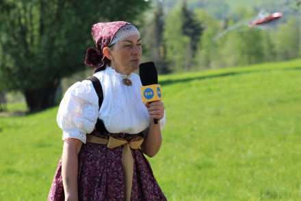 Barbara Kędzior w trakcie rozmowy