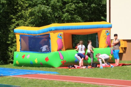 Dzieci podczas zabaw