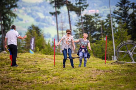 Gry i zabawy na Skolnitym