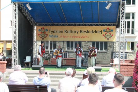 Występy na małej scenie