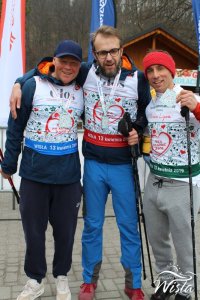 Uczestnicy biegu na mecie