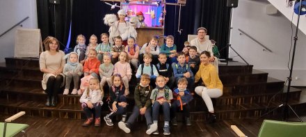 Uczniowie kl. II w Bibliotece Miejskiej