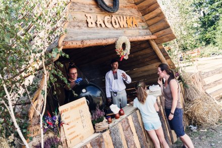 Bacówka w wiosce zbójnickiej/fot. Wojciech Wysłych